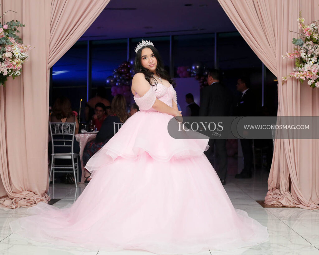 celebracion quince anos isabella maria lozano puentes