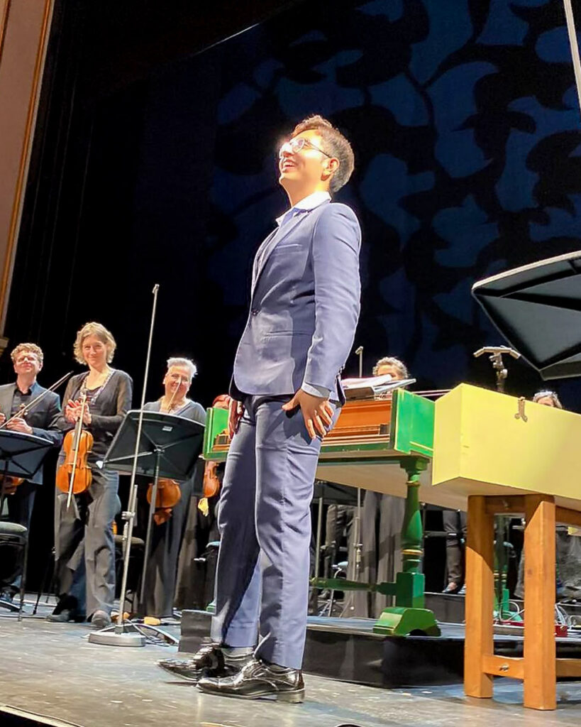 dennis alexander manzanares orellana