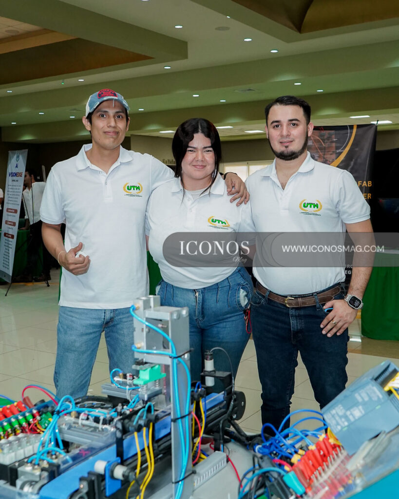 feria proyectos tecnologicos ingenieria y negocios uth honduras
