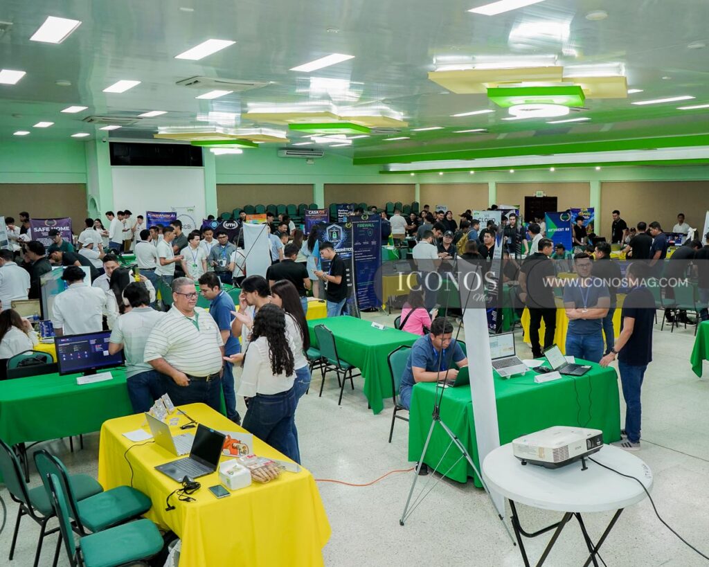 feria proyectos tecnologicos ingenieria y negocios uth honduras