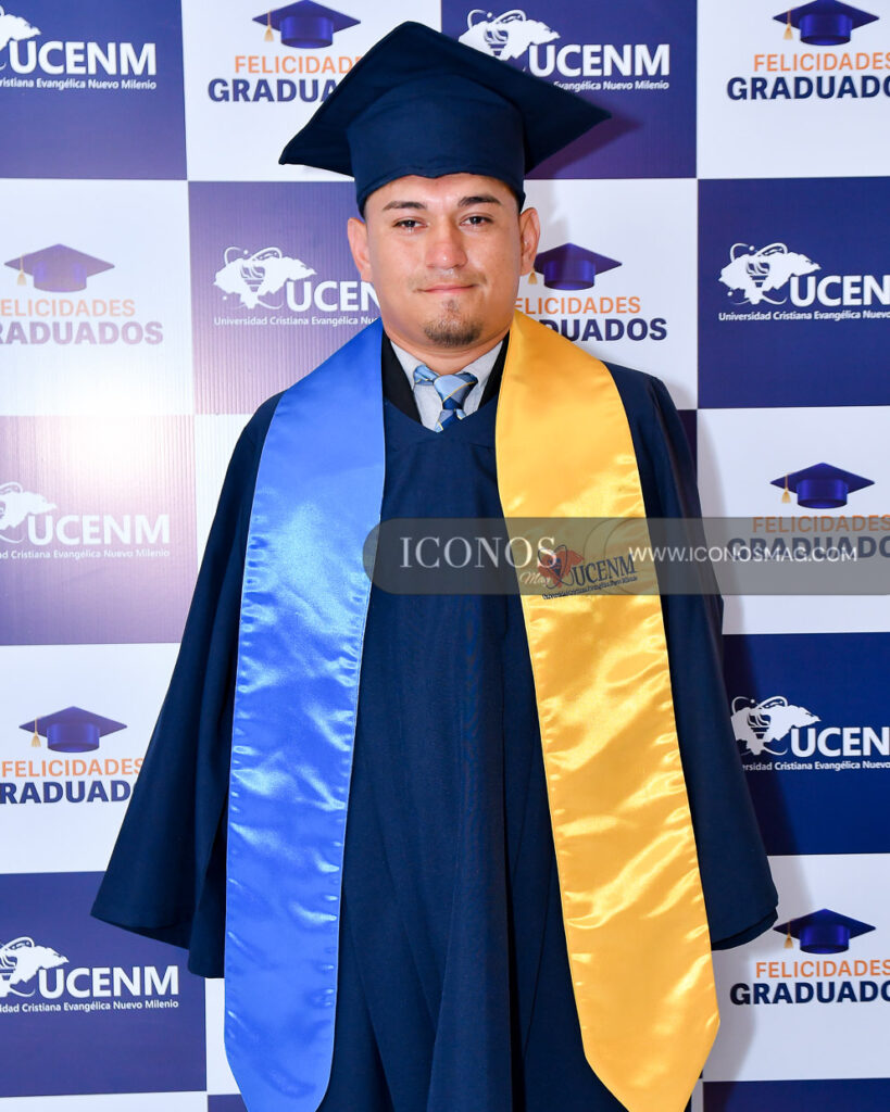 historia de fernando recinos esquivel