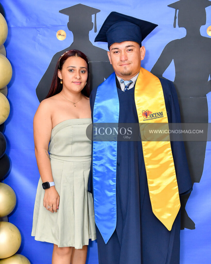 historia de fernando recinos esquivel