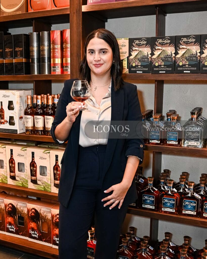 inauguracion casa del ron honduras