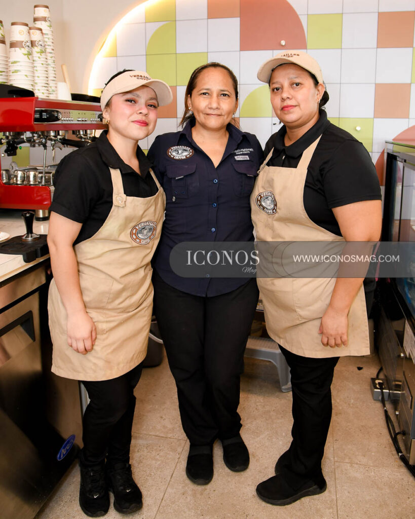 inauguracion kiosco versallies by town center honduras