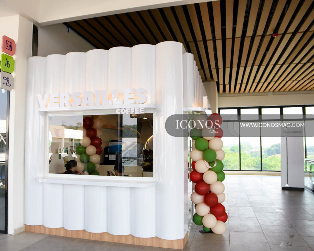 inauguracion kiosco versallies by town center honduras