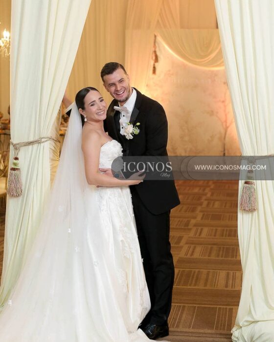 portada boda cousin mayes