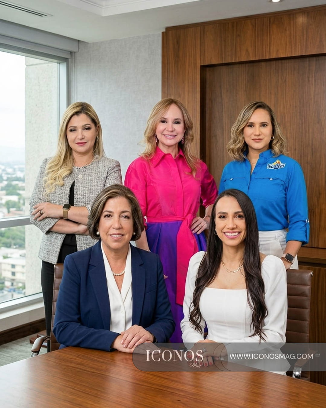 portada foro mujeres iconos