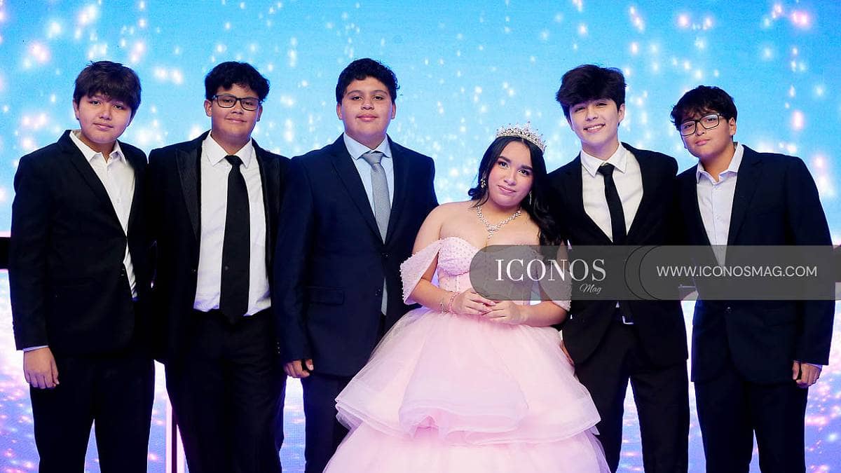 Los quince años de Isabella María Lozano Puentes en San Pedro Sula