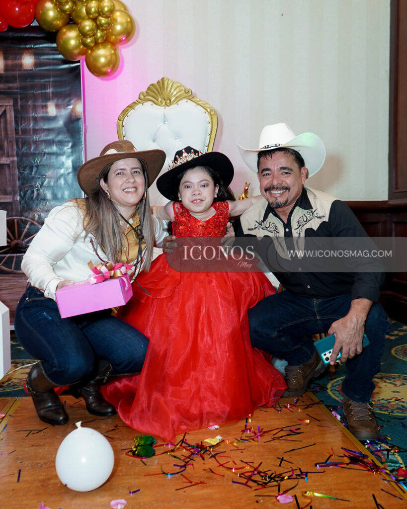 quince anos blanca victoria paz paz