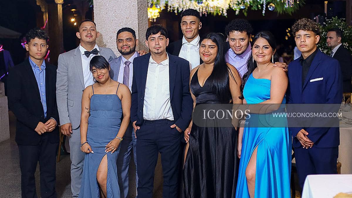 SEGUNDA PARTE La boda de Jennifer Melissa Bustillo Herrera y Roberto Harcid Osorto Díaz