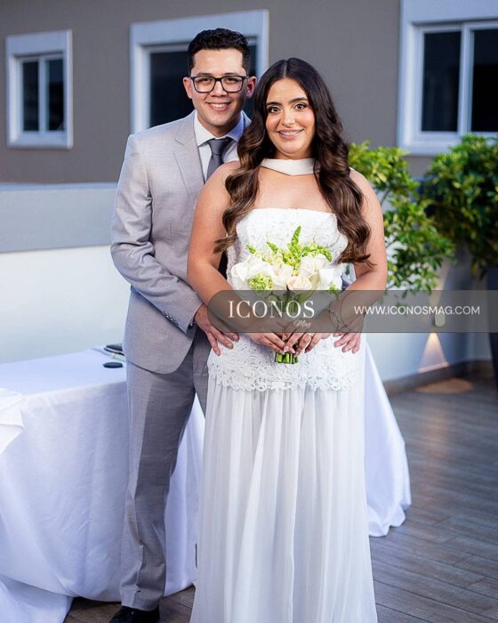 PORTADA boda civil Leandra Dominique Echeverra Moncada y Vctor Alfredo Iras Guzmn