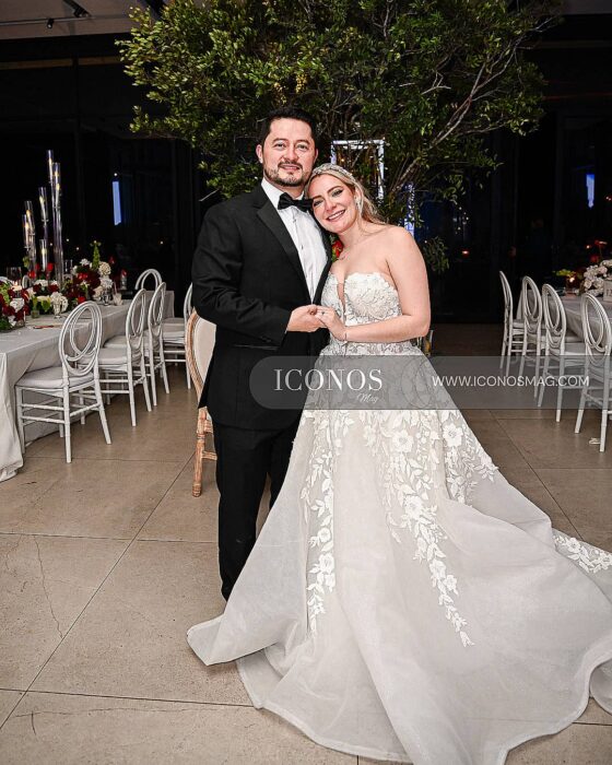PORTADA fBoda Heydi Diana Handal y Jhonny Isaac Leiva