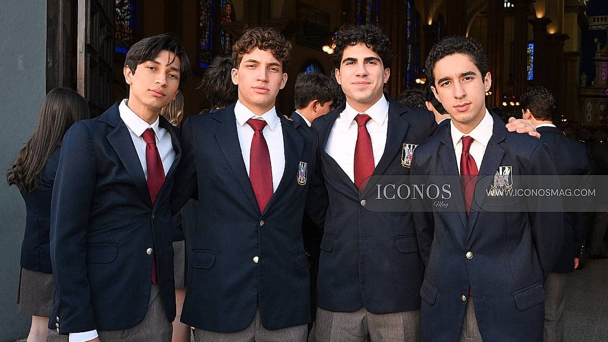 TERCERA PARTE La misa de los <em>Seniors AST 2026 by American School of Tegucigalpa</em>