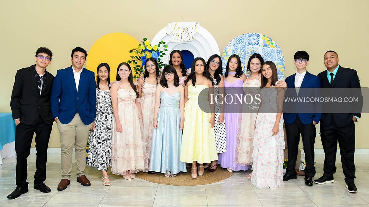 El desayuno <em>Seniors HFBS</em> 2026 <em>by Holy Family Bilingual School</em>