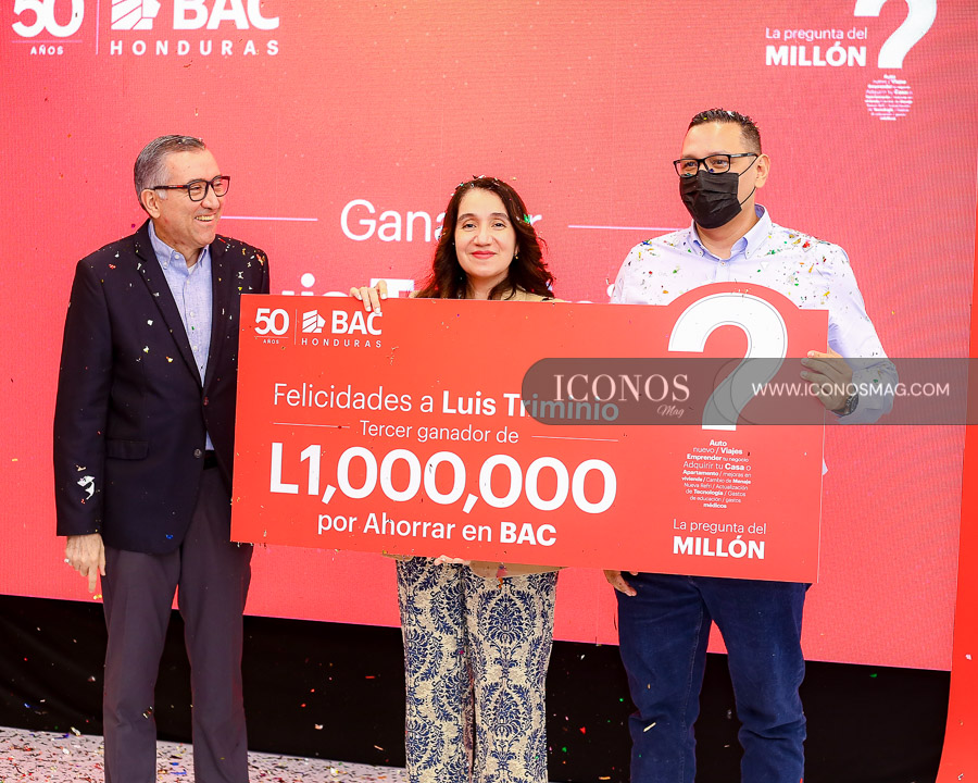 entrega tercer premio promocion la pregunta del millon bac honduras
