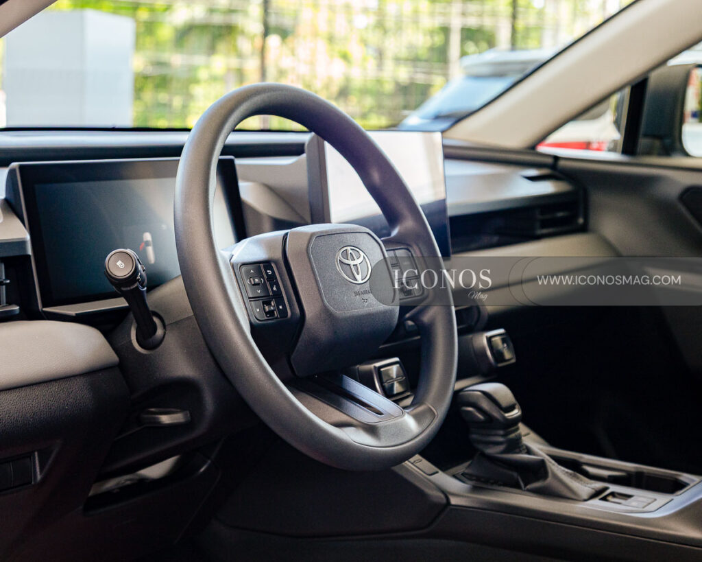 lanzamiento toyota rav hev la ceiba
