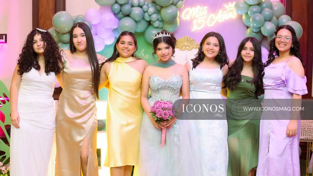 Los quince años de Mei Alejandra Suazo Ordoñez