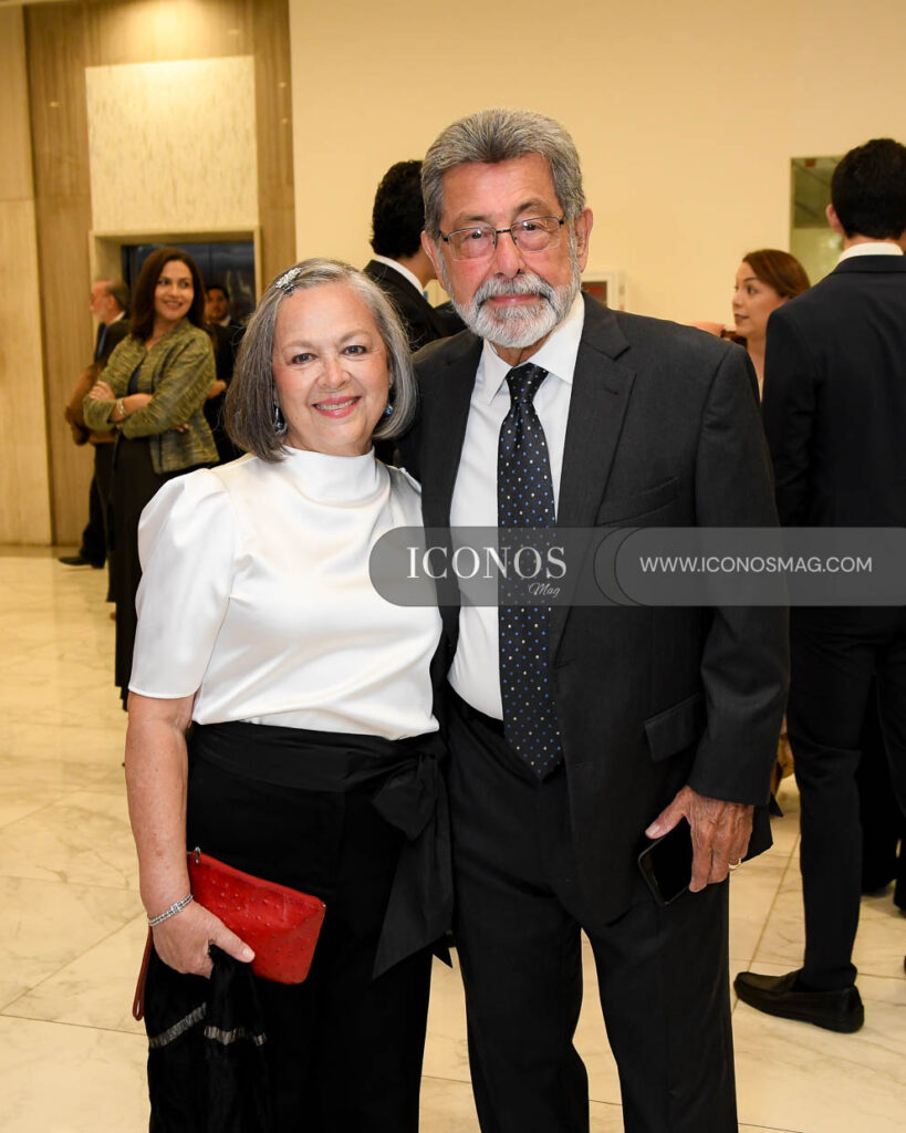premio valmoral elena duron de larios