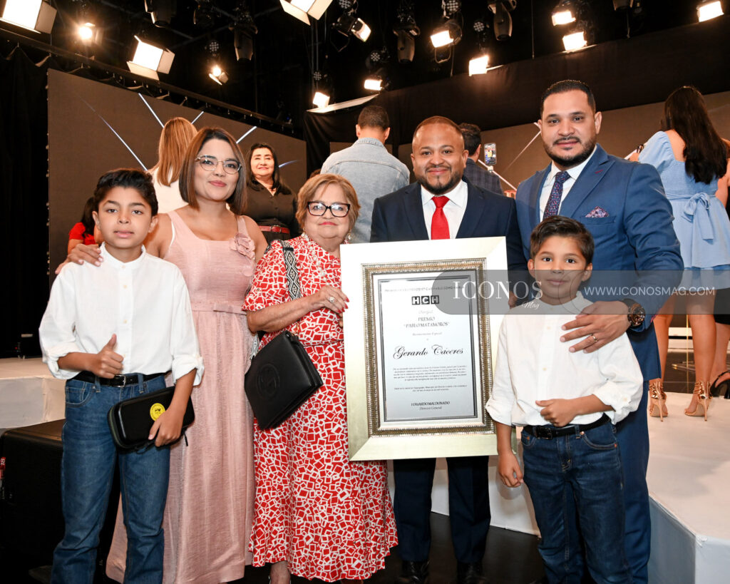 premios pablo gerardo matamoros hch honduras