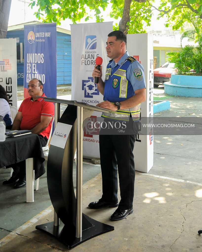 proyecto entornos escolares seguros by grupo flores y united way honduras
