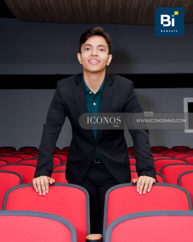 Sopranista Dennis Orellana