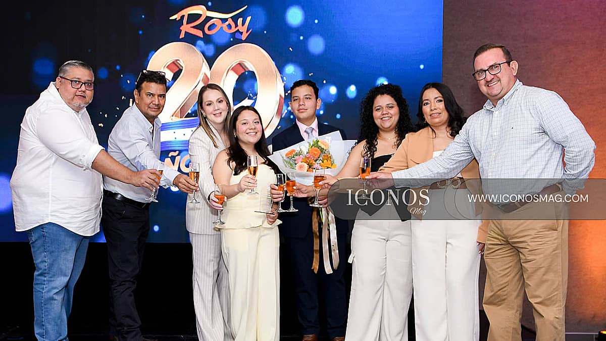 La celebración del 20 aniversario 2026 <em>by </em>Grupo <em>Rosy</em> Honduras