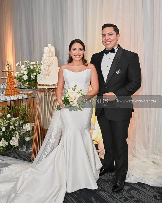PORTADA boda Alejandra Maria Lobo y John David Flores