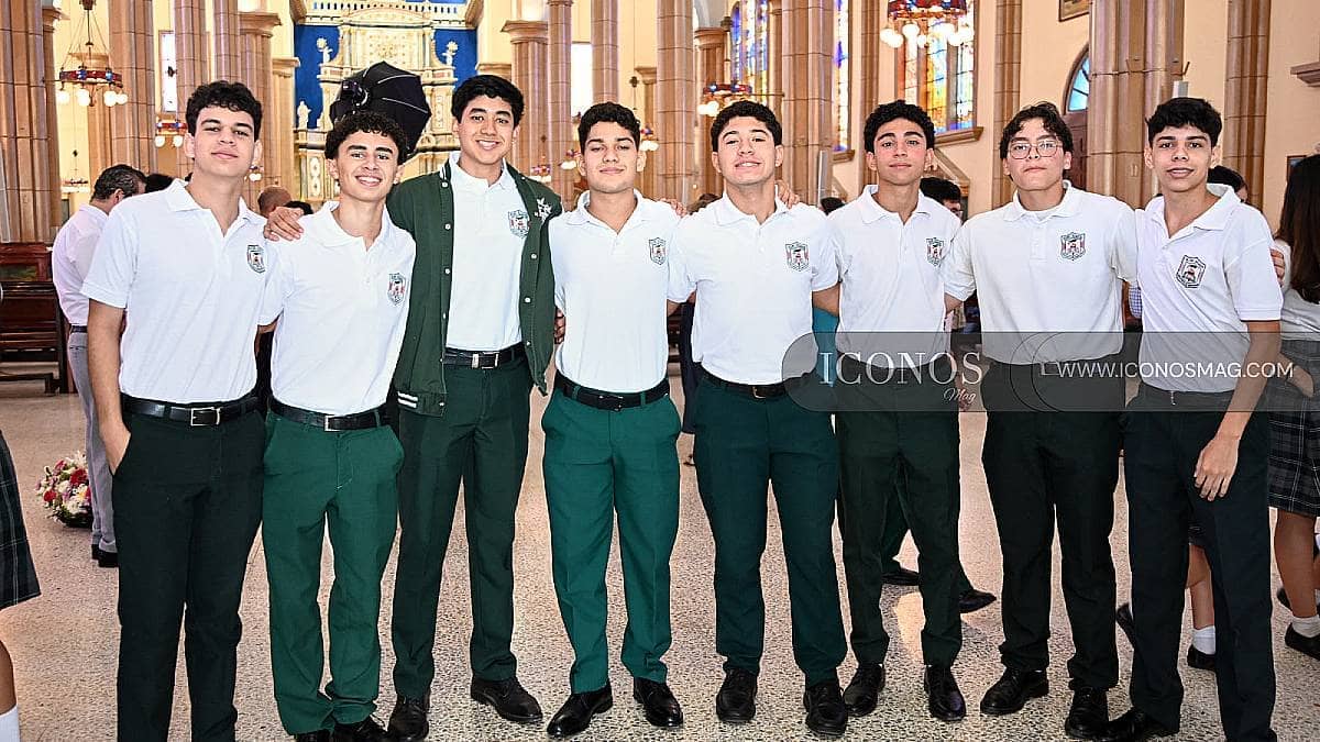 TERCERA PARTE La misa de los <em>Seniors ES 2026 by Elvel School</em> Tegucigalpa
