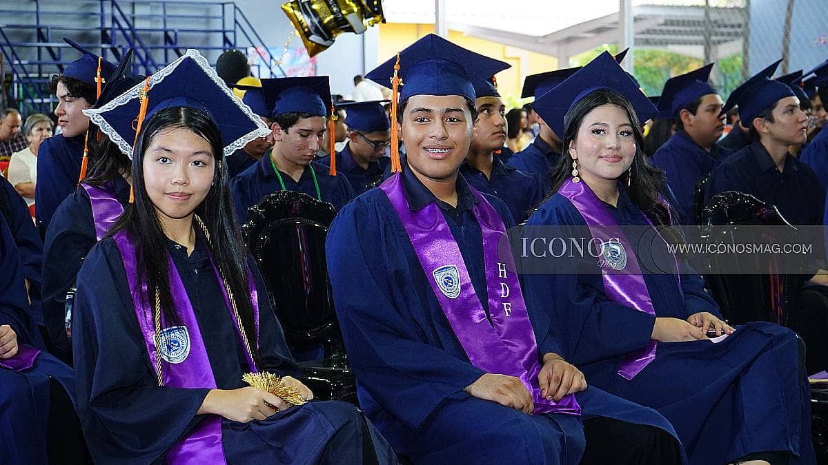 PRIMERA PARTE Los actos de graduación de los <em>Seniors HDF 2026 by Happy Days & Freedom</em>