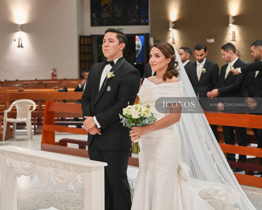 boda alejandra maria lobo montoya y john david flores casco