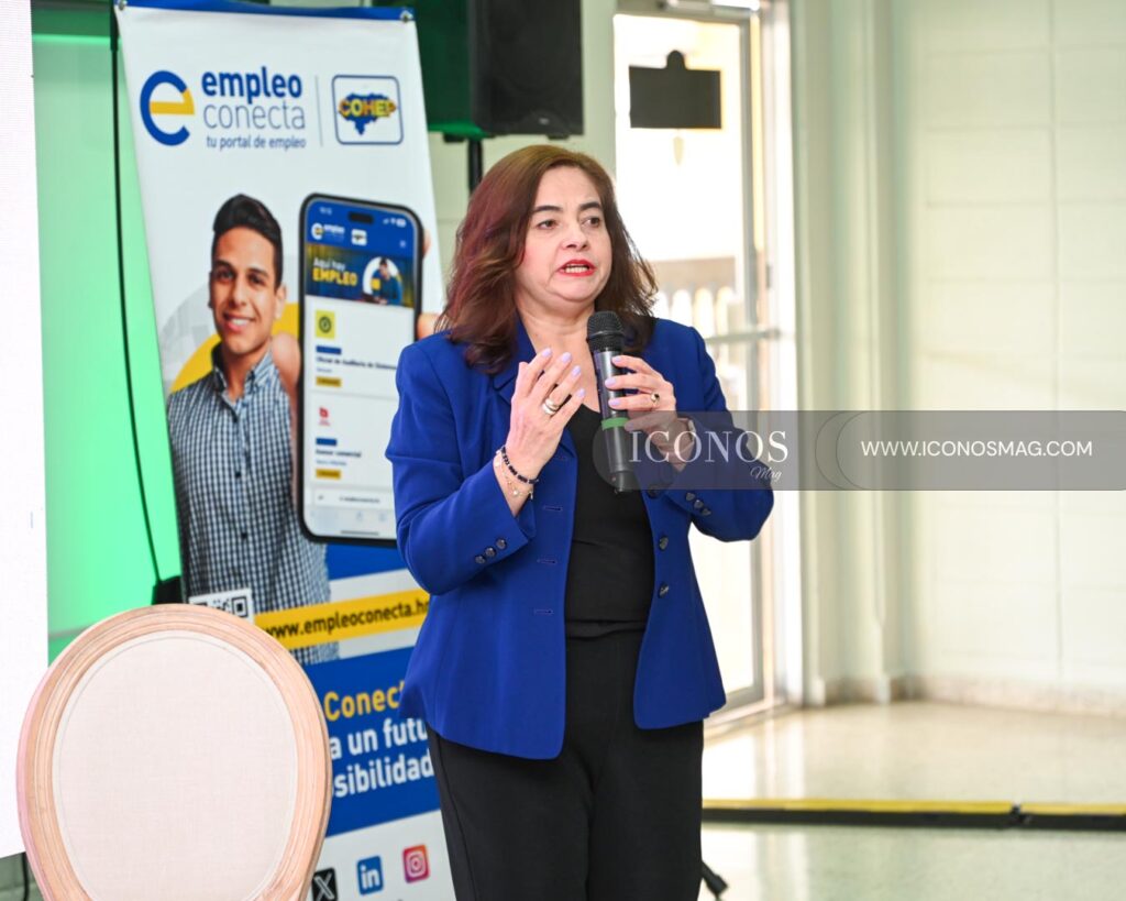 empresario en el aula uth honduras