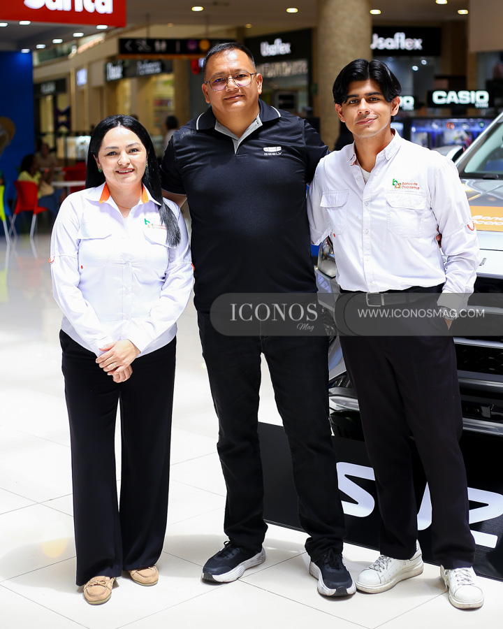 feria de auto banco de occidente mall multiplaza