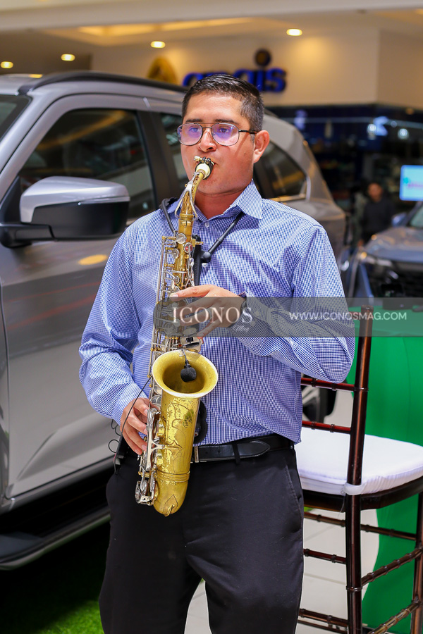 feria de auto banco de occidente mall multiplaza