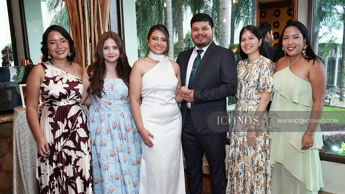 La boda civil de María Raquel Matilde Manzanares Suazo y Milton Steven Barrieri Molina