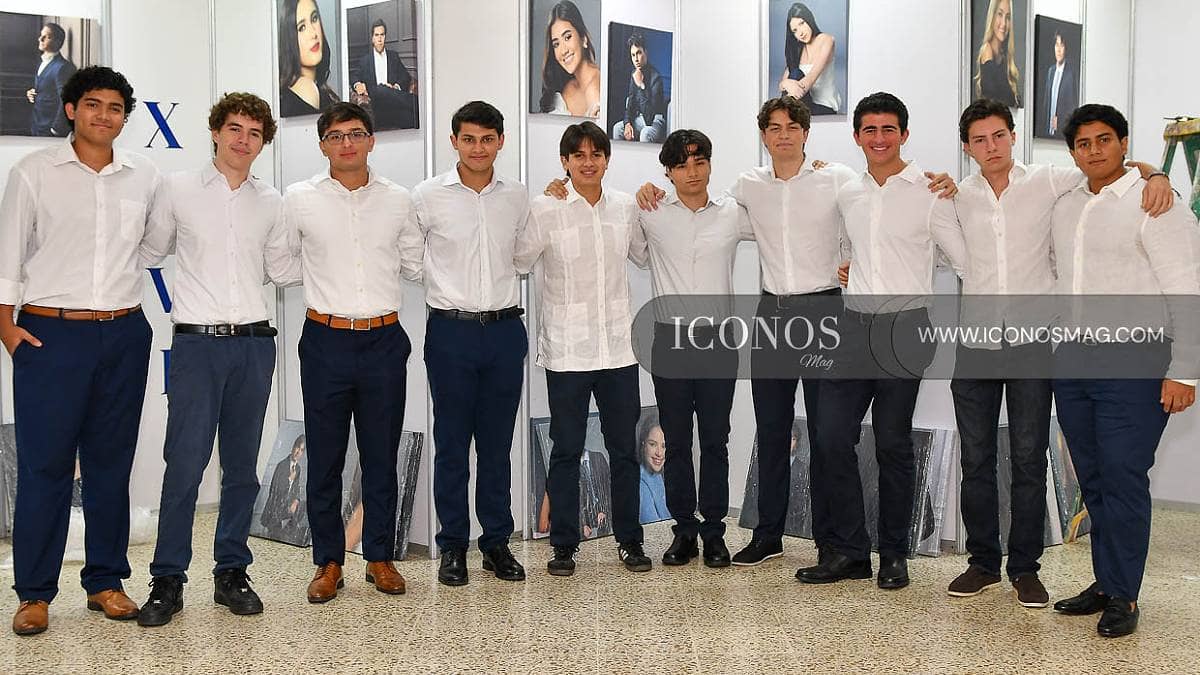 PRIMERA PARTE La misa de Acción de Gracias de los <em>Seniors 2026 EIS by Escuela Internacional Sampedrana</em>