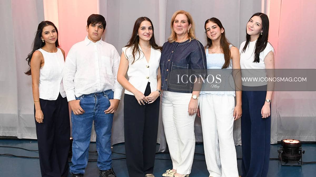 QUINTA PARTE La misa de Acción de Gracias de los <em>Seniors 2026 EIS by Escuela Internacional Sampedrana</em>