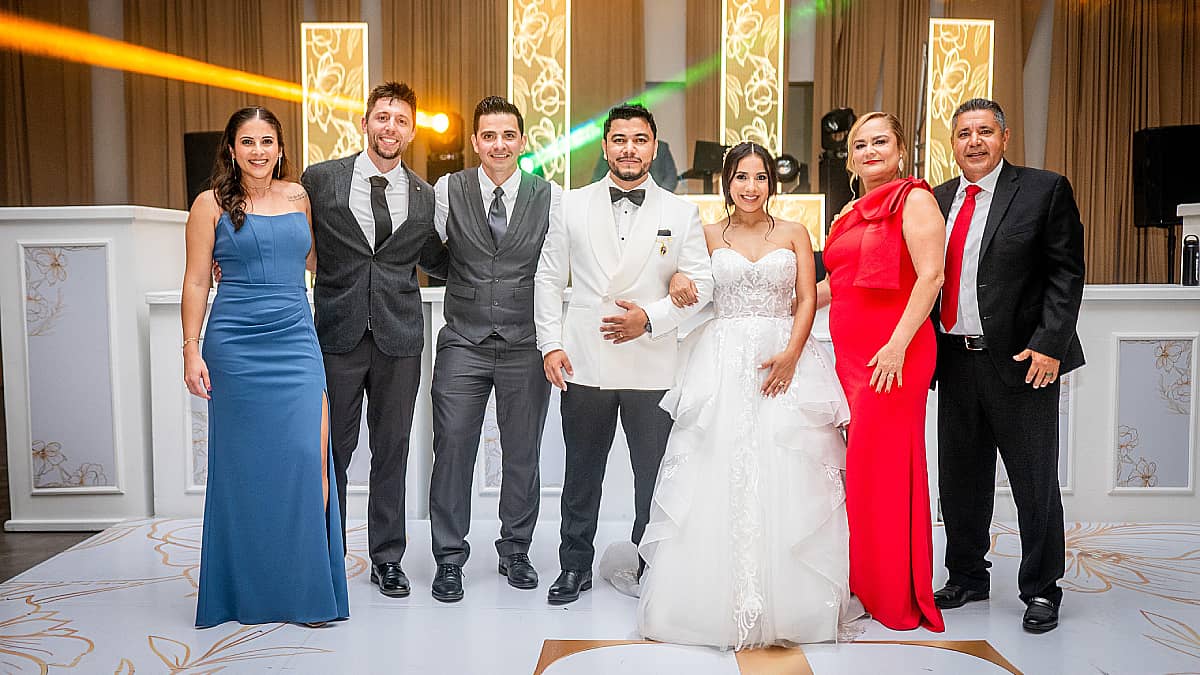 SEGUNDA PARTE La boda de Thamy Ritshely Melgar Argueta y Jared Michel Inestroza Juanes