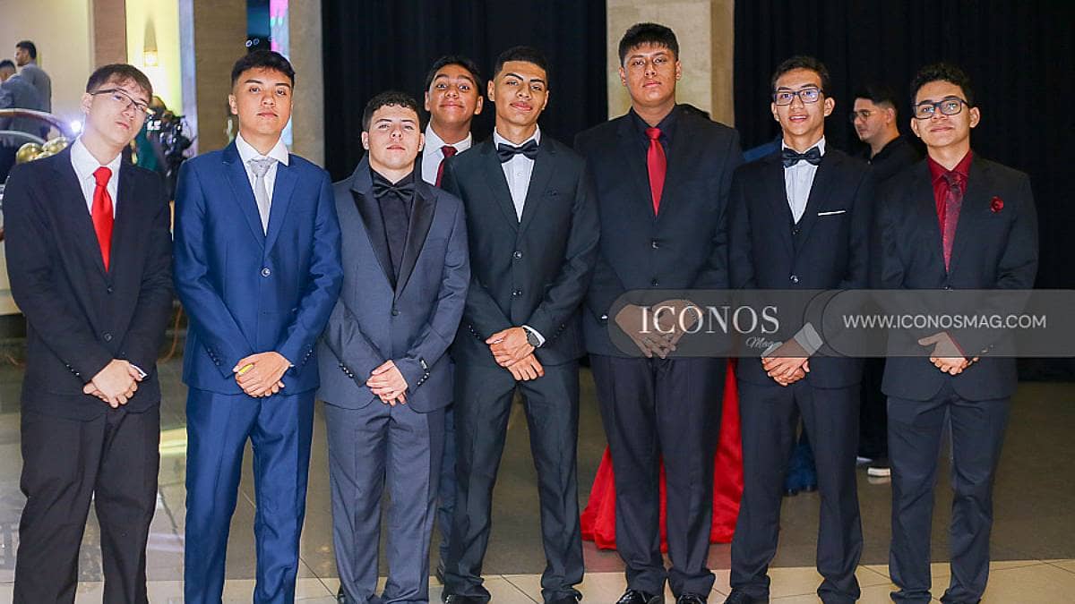 TERCERA PARTE La graduación de los <em>Seniors ENS 2026 by Eagle Nest School</em> Tegucigalpa
