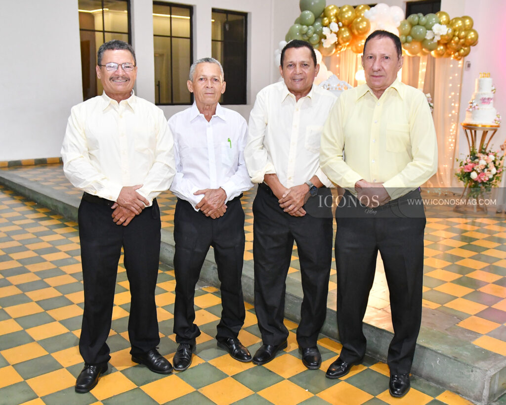 cumpelanos maria ercilia velez escobar