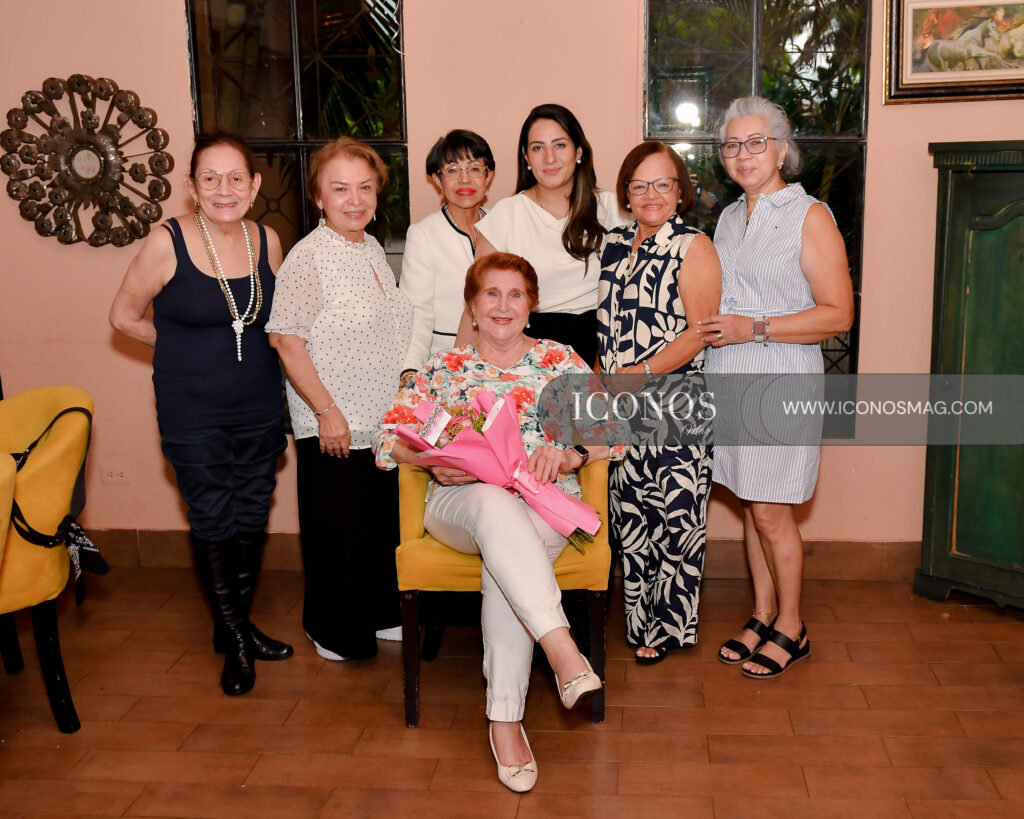 cumpleanos mary murra de bendeck