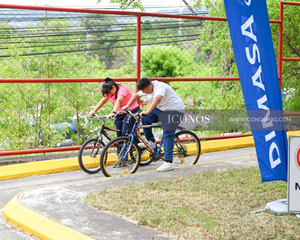 donacion bicicletas grupo flores honduras