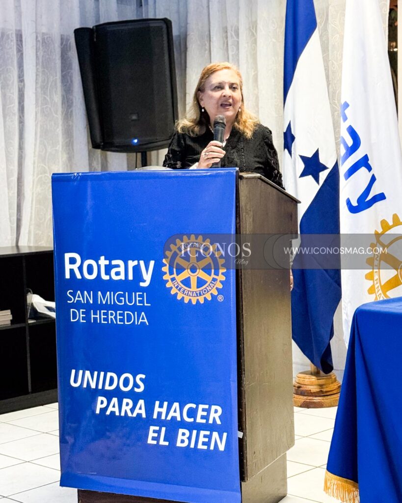 homenaje postumo rolando rios club rotario