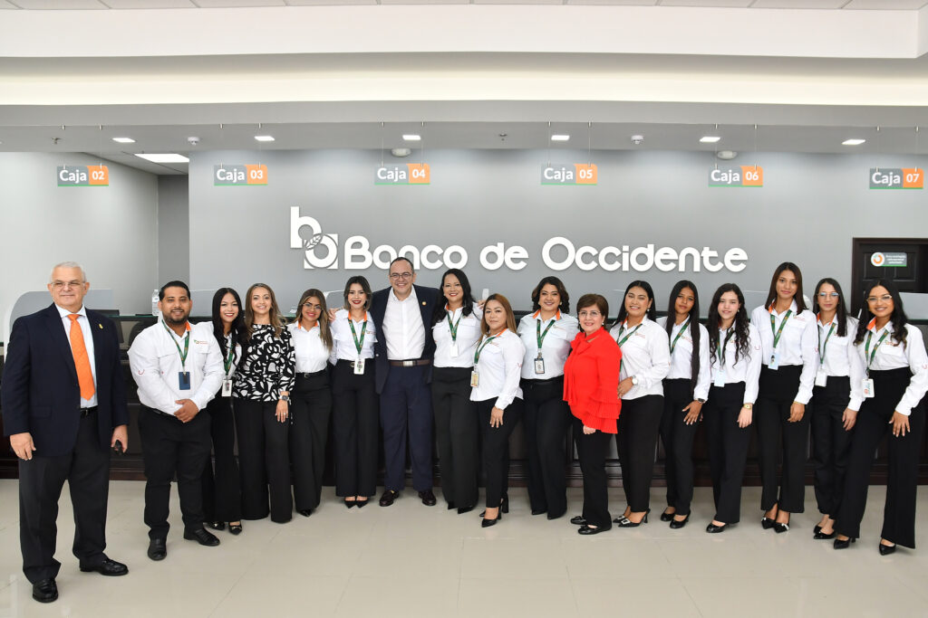 inauguracion agencia town center banco de occidente honduras