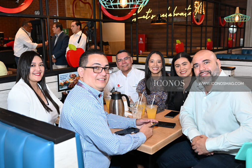 inauguracion applebees ihop town center