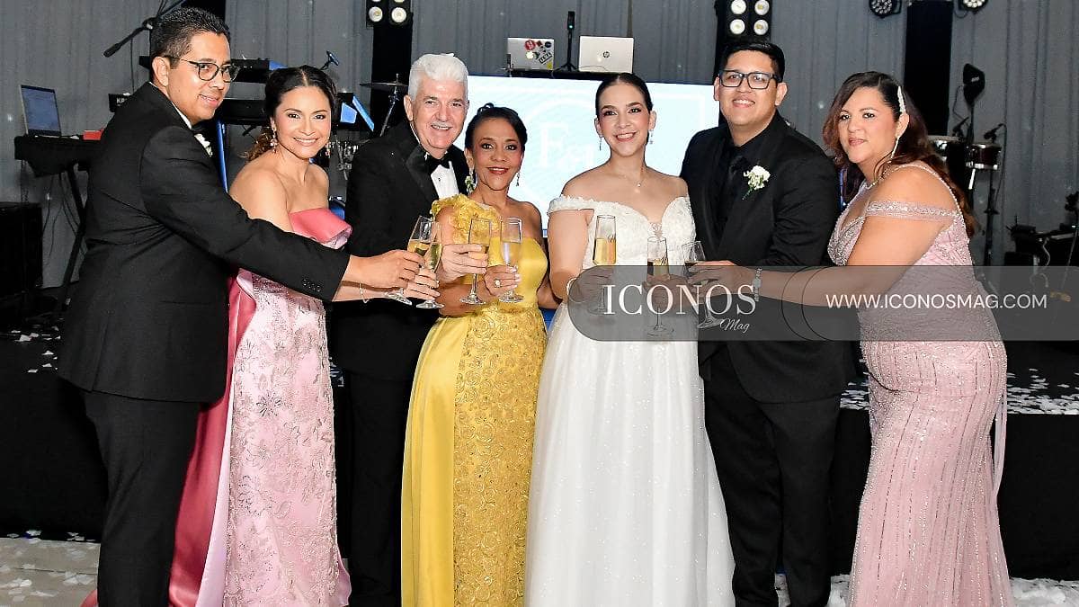 PRIMERA PARTE La boda de Elsa Fabiola Sabillón Sánchez y Jean Pierre Santos Tong
