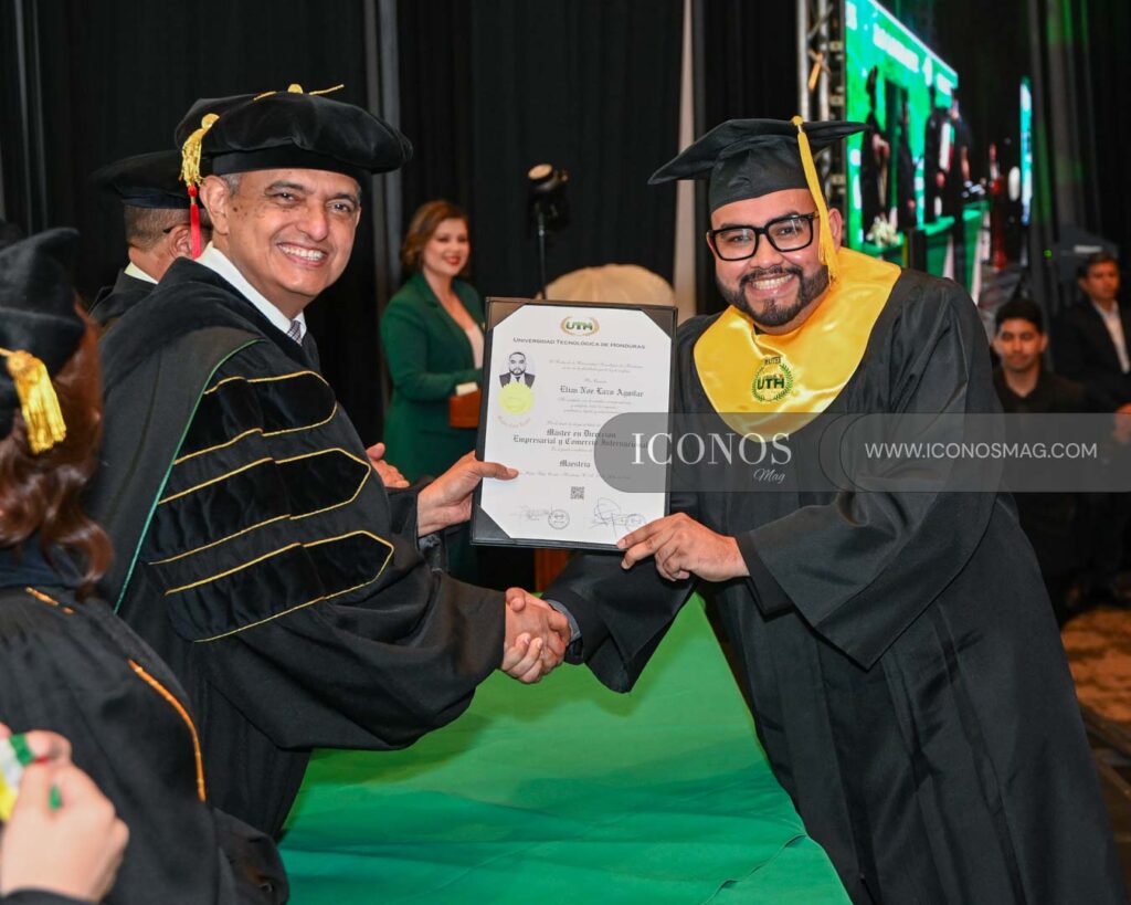 segunda graduacion uth campus tegucigalpa