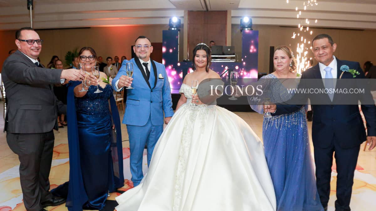 TERCERA PARTE La boda de Madeline Damaris Lindo Enamorado y Jean Paul Cerrato Baquedano