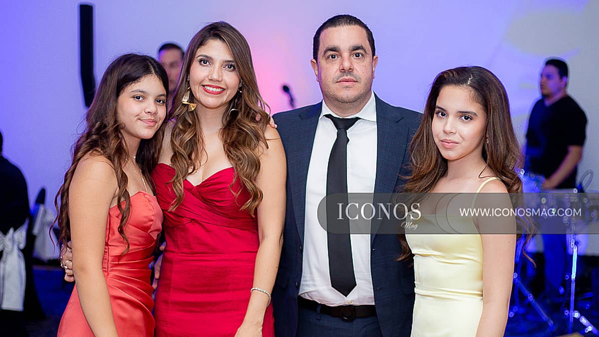 La boda civil de Mariela de Fatima Ardón Silva y Peter Samir Ortega Barrientos
