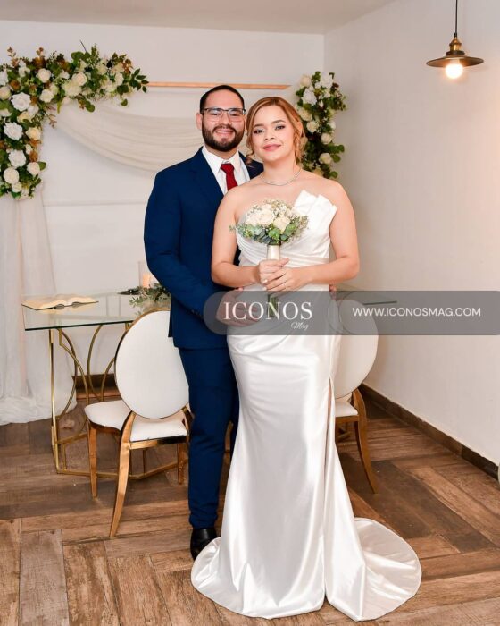 PORTADA Grecia Marcela Dubn Flores y Carlos Ren Fernndez Bejarano