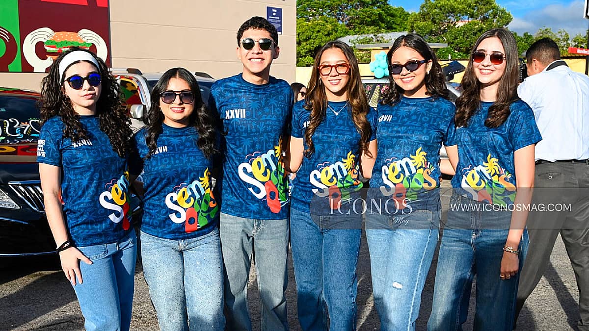 PRIMERA PARTE La entrada de los <em>Seniors Wildcats DCS 2027 by Del Campo School</em> Tegucigalpa